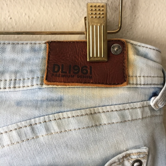 DL1961 Amanda Frenzy Distressed Skinny Jeans - Picture 7 of 12